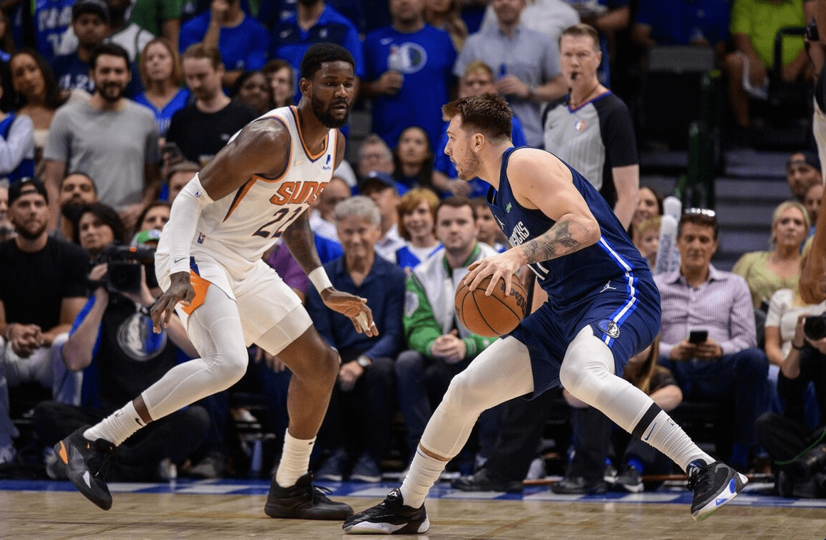 库里半场超远三分