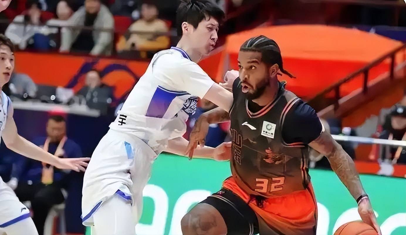 亚博体育-浙江广厦队对阵西班牙吉罗纳队